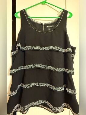 White House Black Market Black Top with White Scroll Embroidery